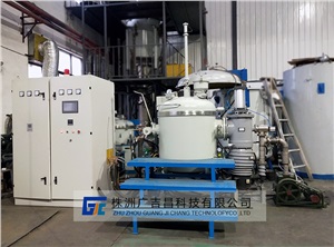 真空感应熔炼炉