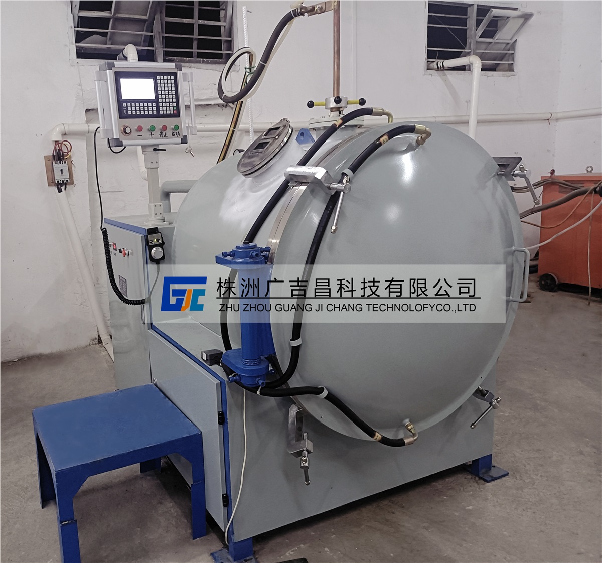 真空炉遇到故障应急处理方法